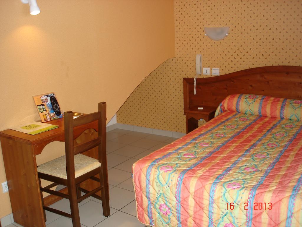 Hotel De La Poste Corps Quarto foto